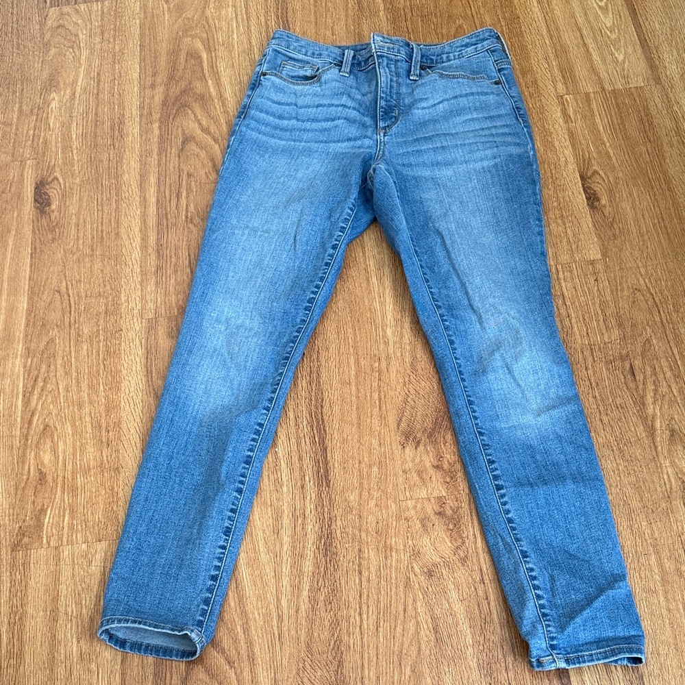 Universal Thread Denim Blue Skinny Jeans